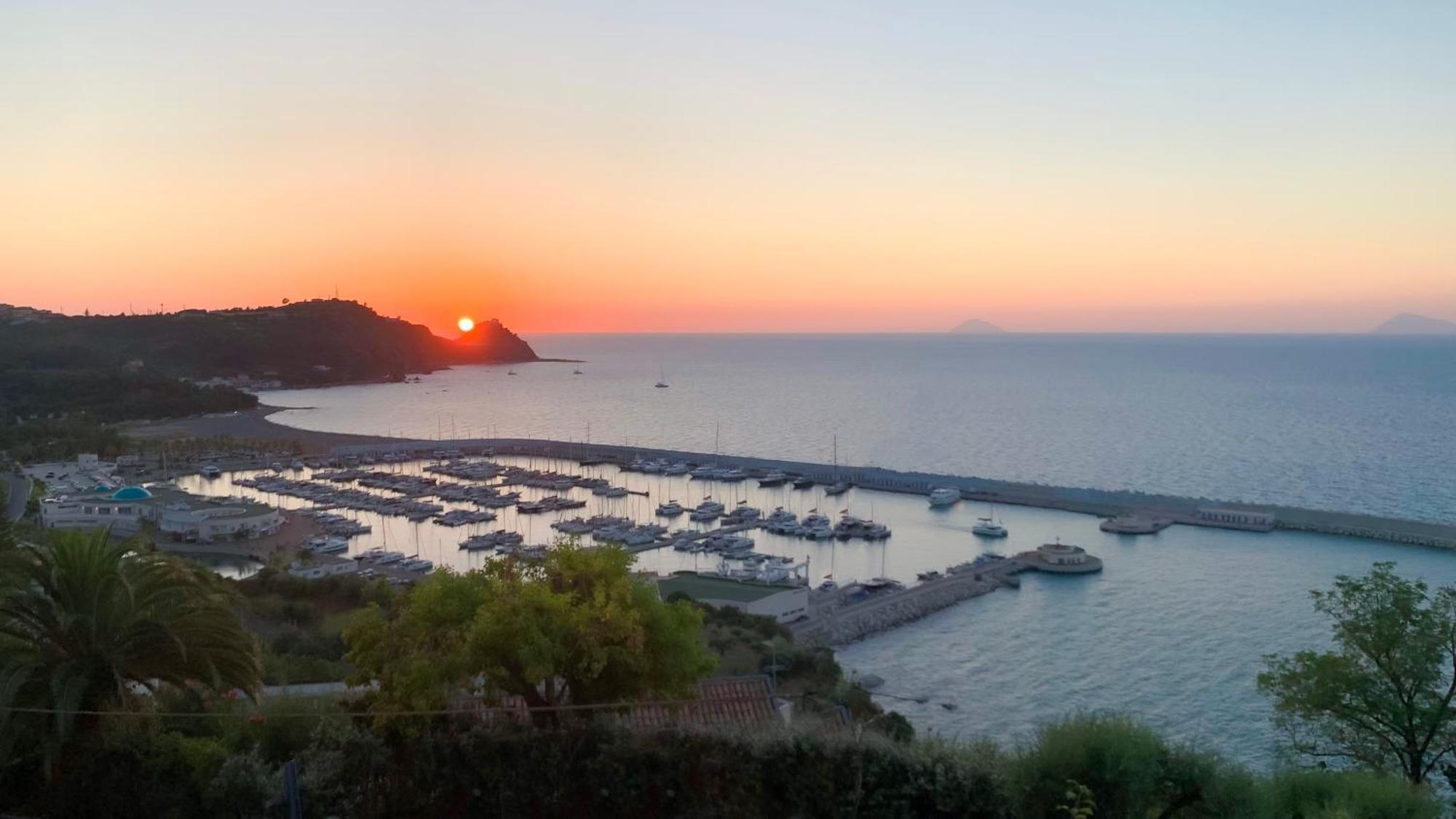 Perla D'Orlando Βίλα Capo dʼOrlando Εξωτερικό φωτογραφία